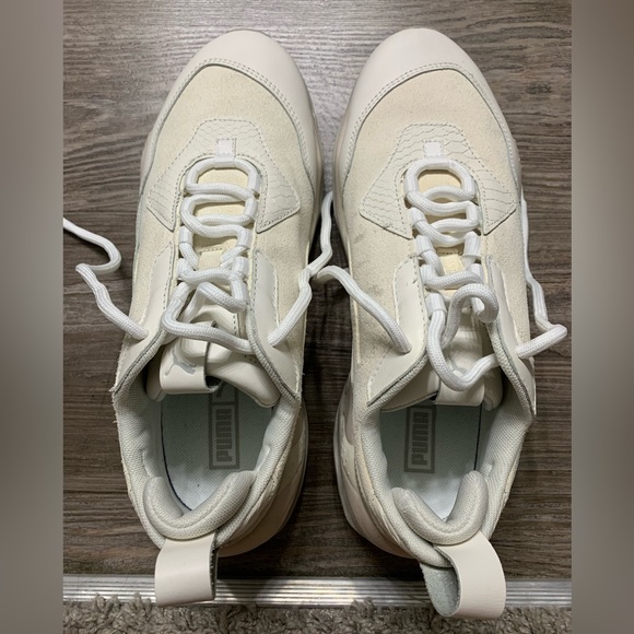 Puma Other - PUMA size 9 US mens white and grey sneakers